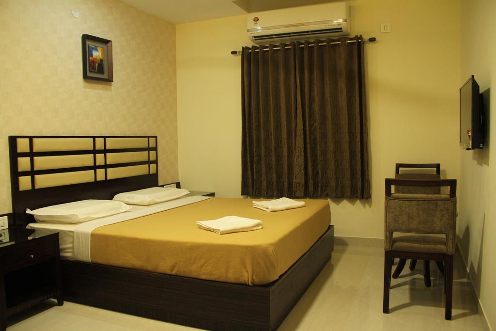Hotel M.P Temples Inn Kumbakonam Quarto foto